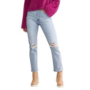 Levi’s 27 (US 4/5) Wedgie Straight Womens Jeans Light Wash Distressed Button Fly